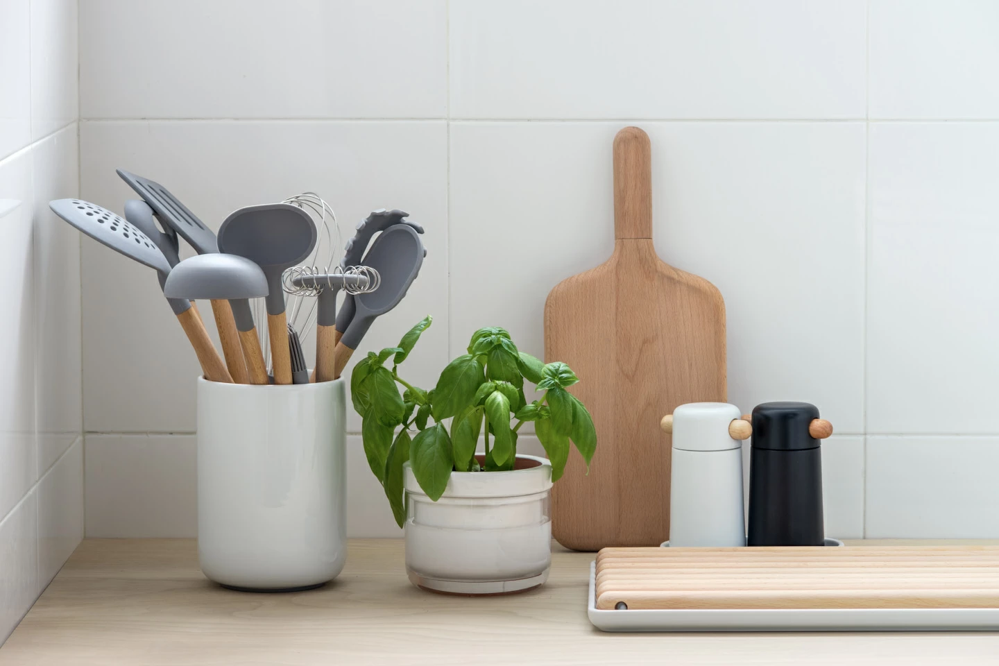 Gien Geschirr Verkäufe -Gien Geschirr Verkäufe Kitchenware Collection by OfficeforProductDesign W04
